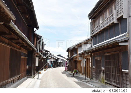 亀山市関宿・中町の町並み 68065165