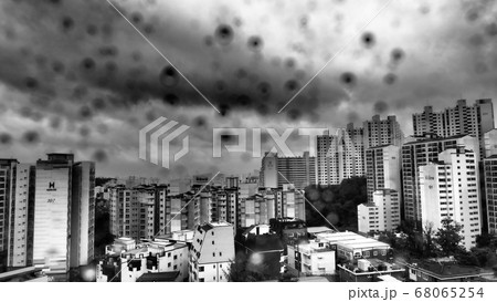 ソウル 梅雨 空 68065254
