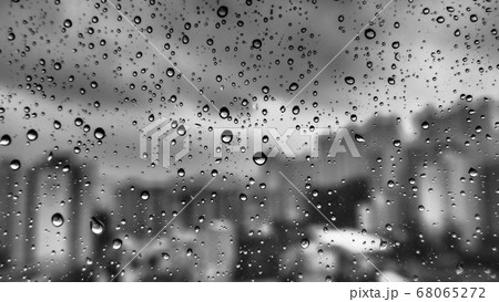 ソウル 梅雨 暗雲 68065272