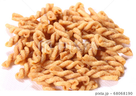 パスタスナック 68068190