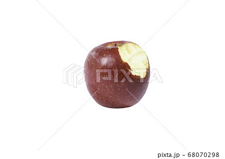 白雪姫が食べた毒林檎のイメージ かじられたリンゴ の写真素材