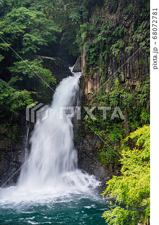 （静岡県）河津七滝・大滝 68072781