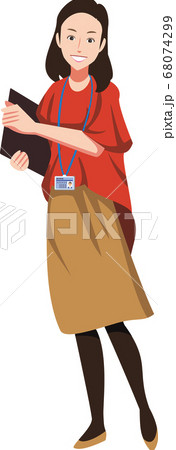 ビジネス笑顔で立ちポーズの女性社員 ビジネス笑顔で立ちポーズの女性社員 68074299