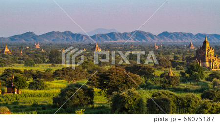 Pagodas and temples of Bagan in Myanmar, formerly Pagodas and temples of Bagan in Myanmar, formerly 68075187