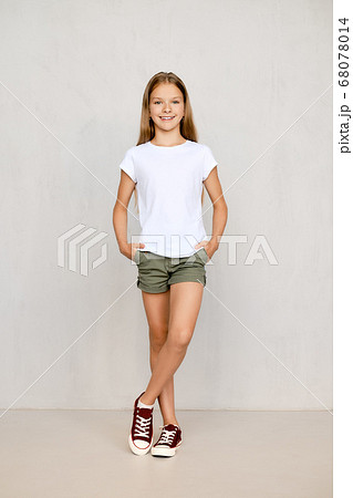 Full length portrait of teenager girl standing Full length portrait of teenager girl standing 68078014