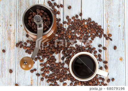 コーヒー 豆 コーヒーカップ 68079196