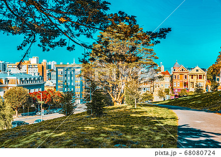 Panoramic view of the San Francisco Painted ladies 68080724