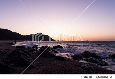 夜明け前　伊良湖・恋路ヶ浜 68080818