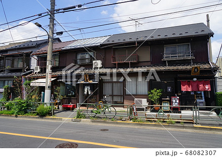 8月　台東135谷中･谷中堂と猫衛門･三崎坂上 68082307