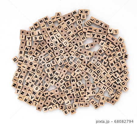 Small wooden cube beads with various letters Small wooden cube beads with various letters 68082794