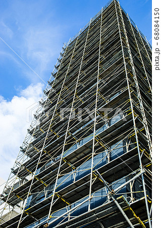 ビルの足場 68084150