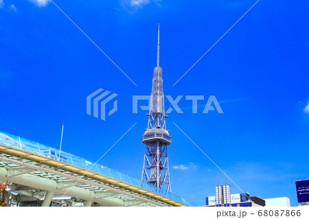 名古屋市、水の宇宙船とテレビ塔の風景 名古屋市、水の宇宙船とテレビ塔の風景 68087866