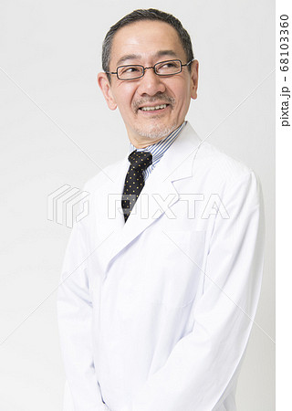 笑顔の医者 笑顔の医者 68103360