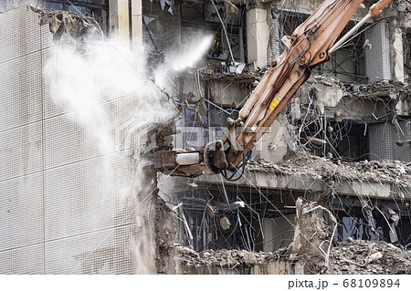 工事現場　解体現場 68109894