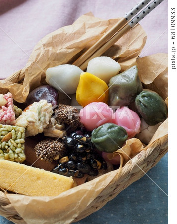 ソンピョン 餅 蜂蜜餅 68109933