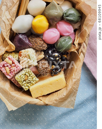 ソンピョン 餅 お菓子 68109945