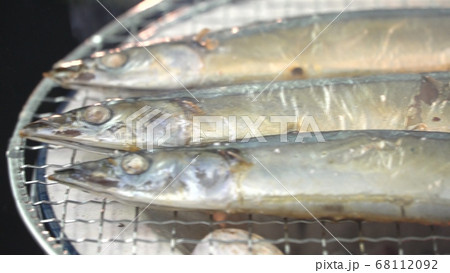 秋の味覚 / 焼き秋刀魚 68112092