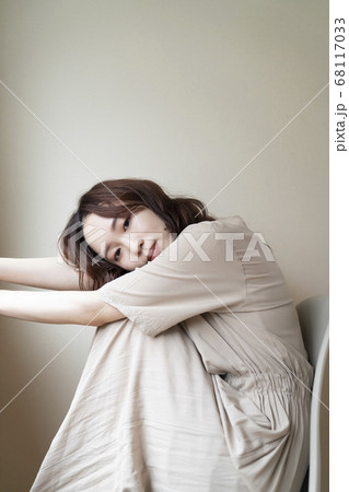 女性のポートレート 68117033