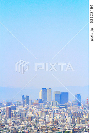 名古屋市、名古屋駅前ビル群の風景 名古屋市、名古屋駅前ビル群の風景 68128464