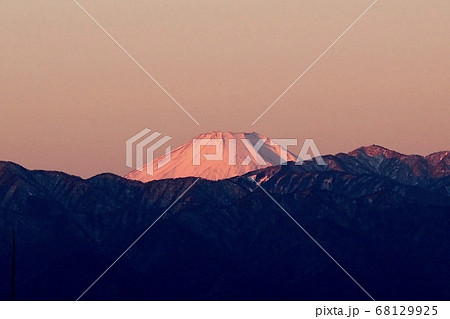 富士山 朝焼けの富士山 富士山 朝焼けの富士山 68129925