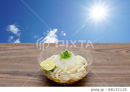 冷やしおろしうどん 68132120