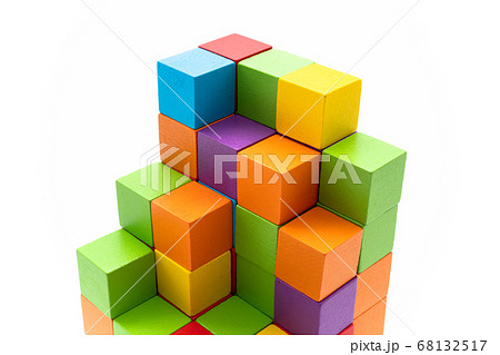 積木 カラフル 白背景 積木 カラフル 白背景 68132517