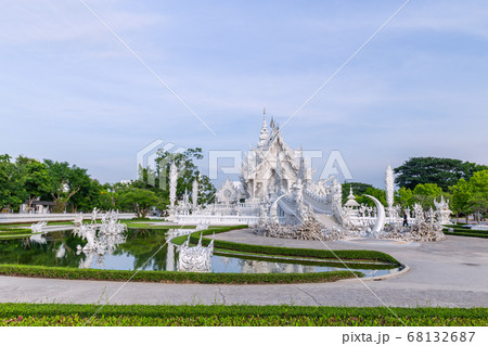 Wat Rong Khun,the White Temple Chiang Rai, Thailand Wat Rong Khun,the White Temple Chiang Rai, Thailand 68132687