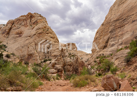 Beautiful landsacpe along the Pioneer Register of Beautiful landsacpe along the Pioneer Register of 68136306