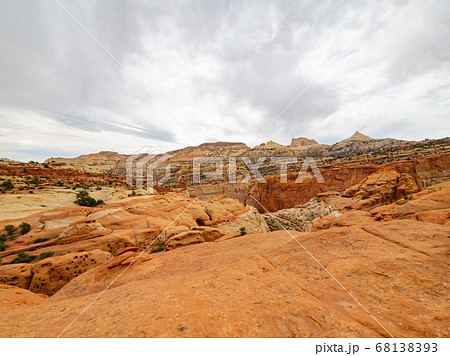 Beautiful landscape along the Cassidy Arch Trail Beautiful landscape along the Cassidy Arch Trail 68138393