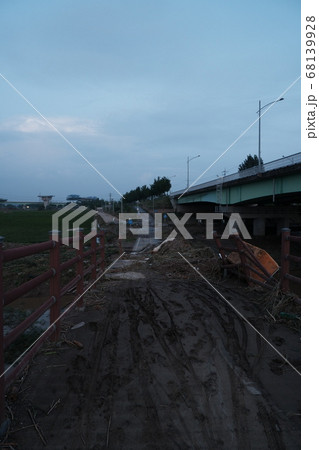 破壊 災害 河川 68139928