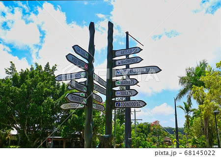 【オーストラリア・キュランダ】 道路標識 【オーストラリア・キュランダ】 道路標識 68145022