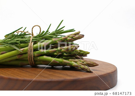 葉 野菜 アスパラガスの写真素材