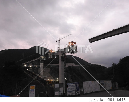 熊本地震新阿蘇大橋までもう少し 熊本地震新阿蘇大橋までもう少し 68148653