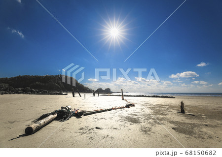 ウンヨビーチ 海水浴 国内旅行 68150682
