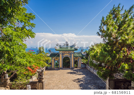 Chua Linh Ung Bai But Temple, Lady Buddha Temple in Da Nang, Vietnam 68156911