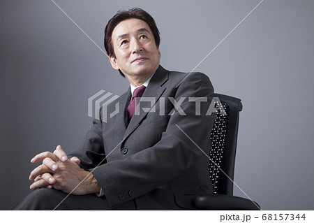男性社長ポートレート 68157344