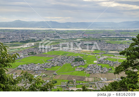 滋賀県の三上山からの眺め 68162039