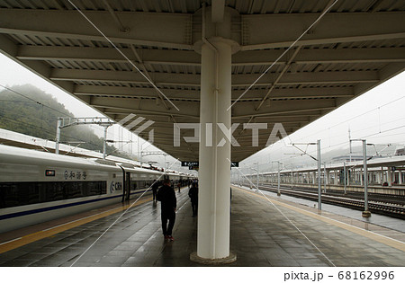 塀 フェンス 垣根 68162996