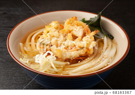 かき揚げ讃岐うどん 68163367