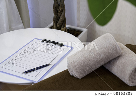 エステサロンのカウンセリング 68163805