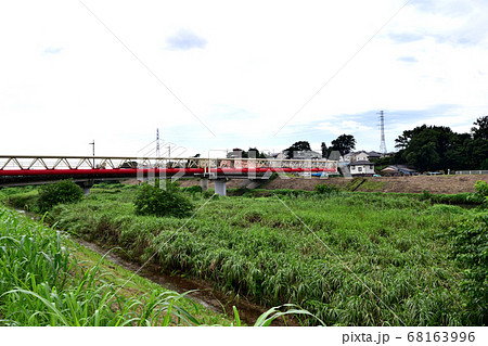 新河岸川河川敷 宮戸水管橋 68163996