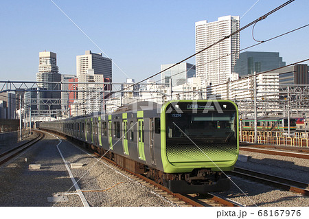 ［JY］山手線E235系（高輪ゲートウェイ駅） 68167976