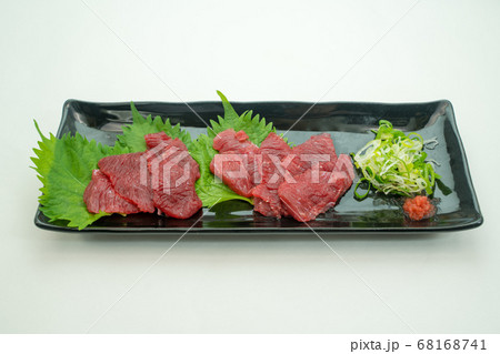 鯨の刺身 鯨の刺身 68168741
