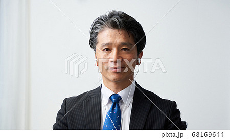 オンライン会議 ビデオ会議 テレビ会議 ウェブ会議 リモートワーク リモート テレワーク オンライン会議 ビデオ会議 テレビ会議 ウェブ会議 リモートワーク リモート テレワーク 68169644