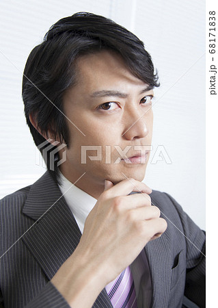 男性社長 68171838