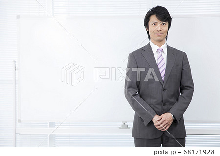 男性講師 68171928