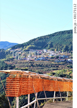 和歌山県かつらぎ町・串柿の里 和歌山県かつらぎ町・串柿の里 68173112