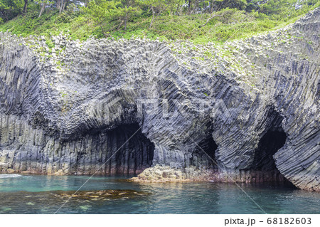 佐賀県の絶景 七ツ釜 佐賀県の絶景 七ツ釜 68182603
