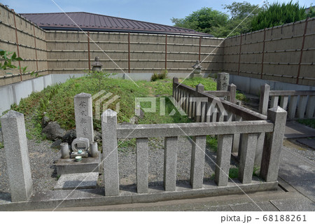 紫式部の墓 紫式部の墓 68188261