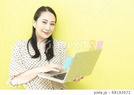 テレワークイメージ テレワークイメージ 68193072